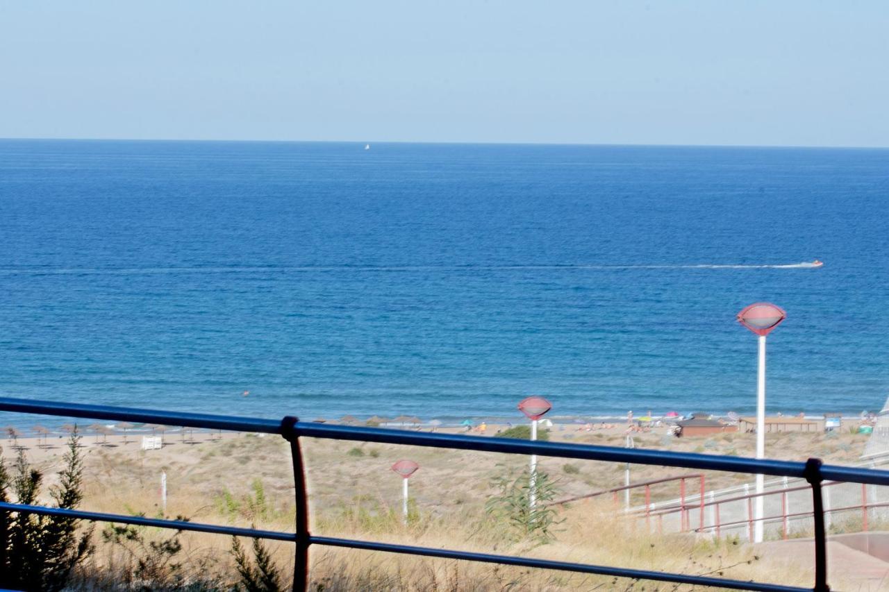 Infinity Luxury Sea View Apartment With Private Garden Arenales del Sol Exterior photo