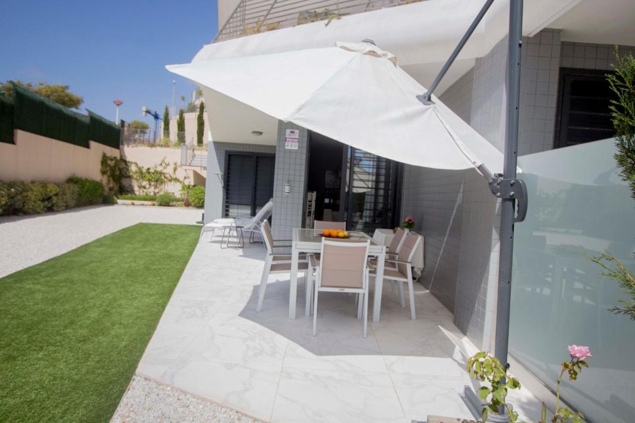 Infinity Luxury Sea View Apartment With Private Garden Arenales del Sol Exterior photo