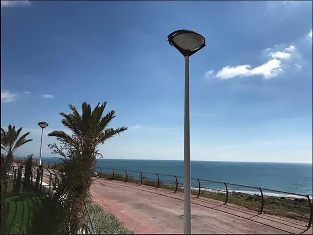 Infinity Luxury Sea View Apartment With Private Garden Arenales del Sol Exterior photo