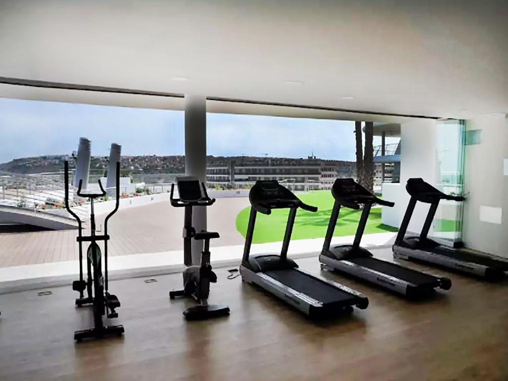 Infinity Luxury Sea View Apartment With Private Garden Arenales del Sol Exterior photo